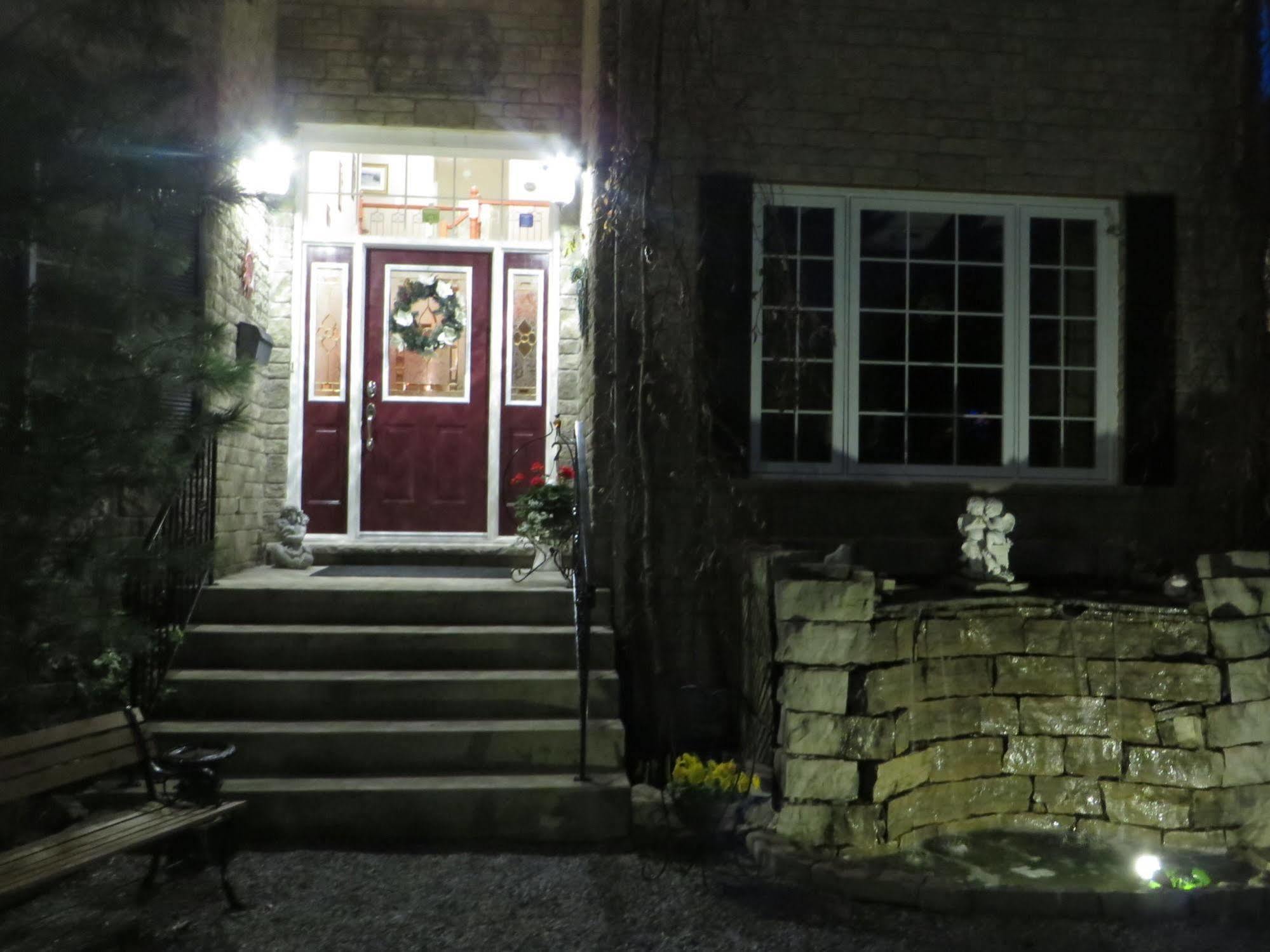 Villa Gardenia Bed & Breakfast Niagara Falls Exterior foto